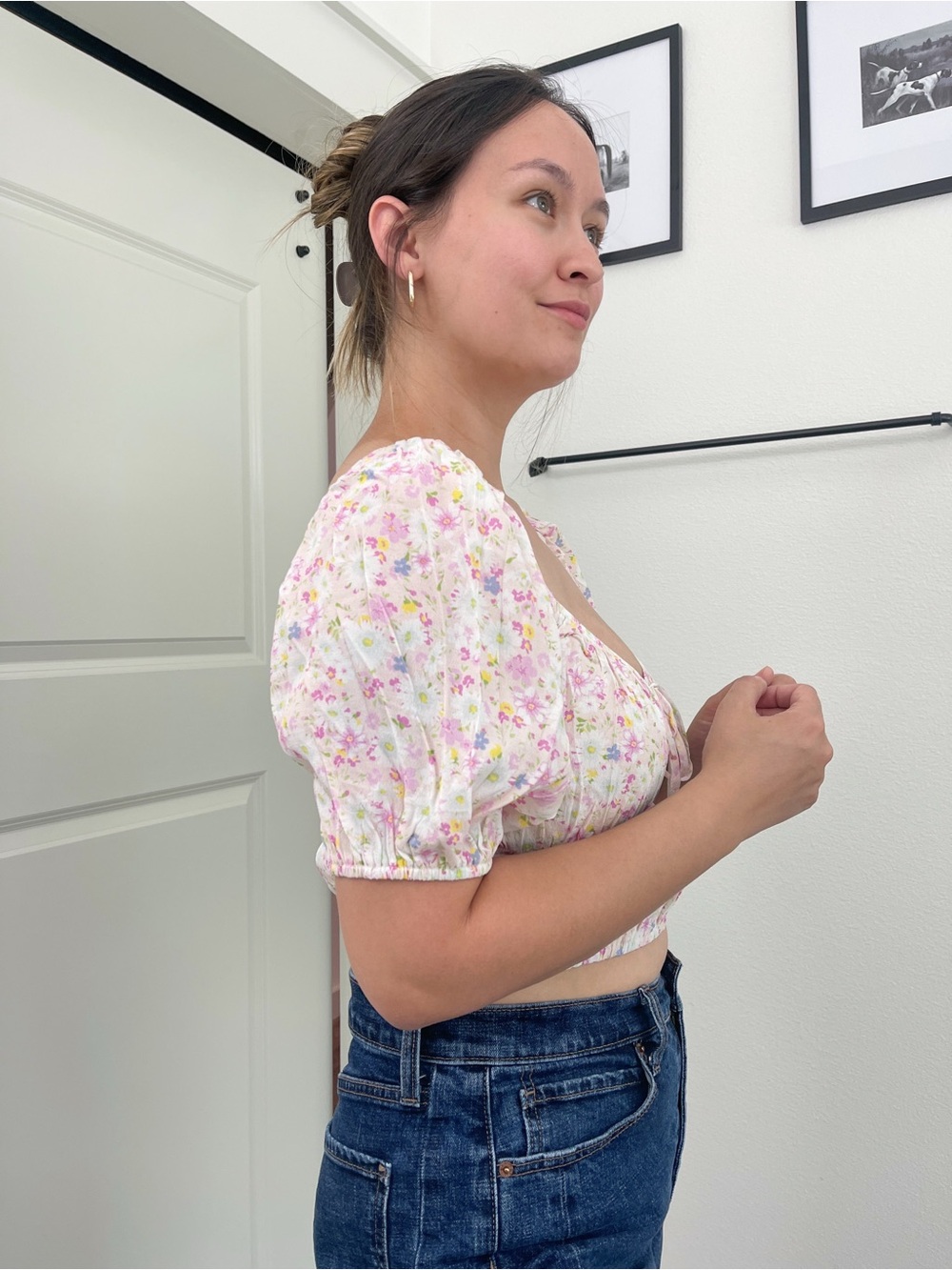 NWT 🏷️ Elodie by Anthropologie Floral Puff-Sleeve Crop Top in Light Pink - Picture 5 of 6